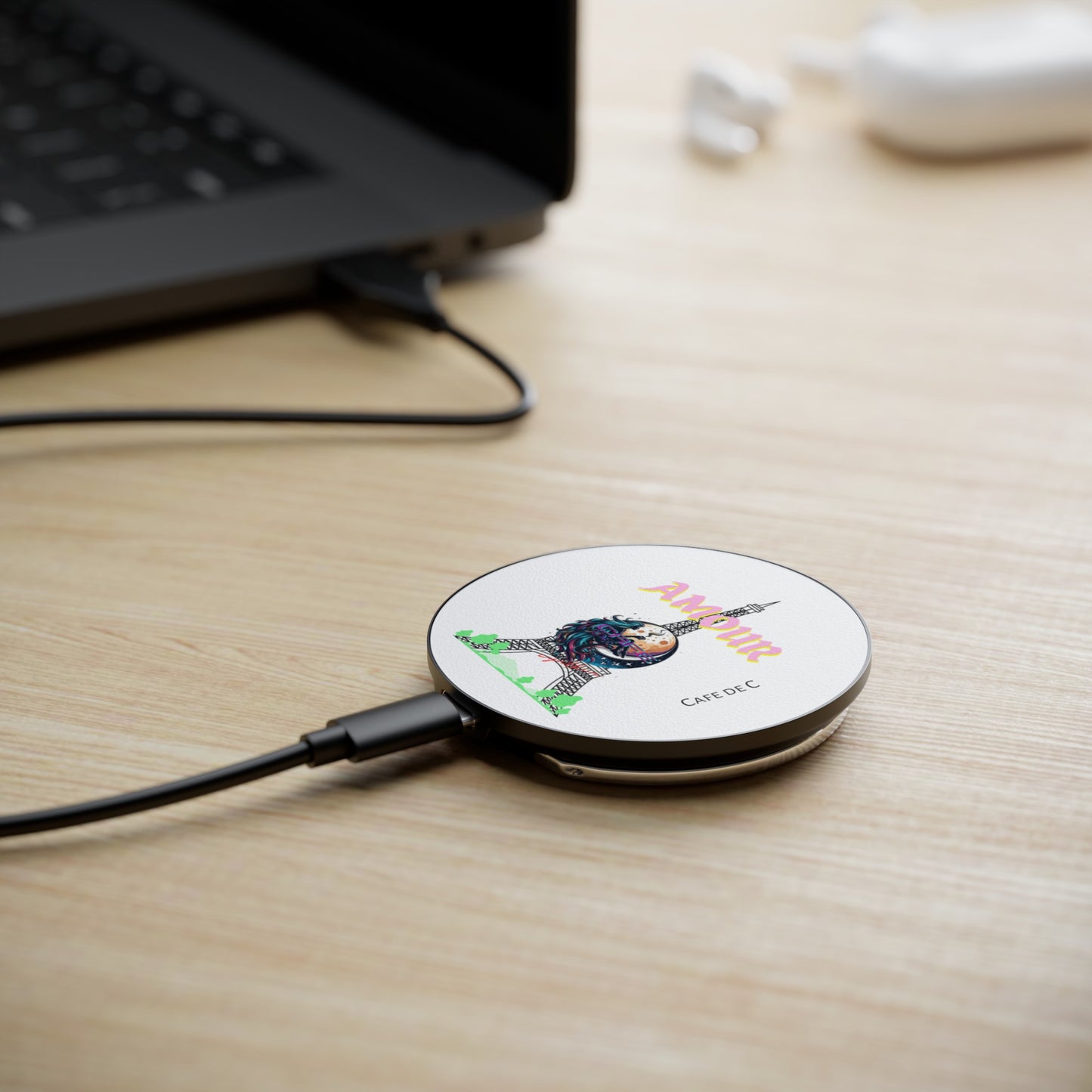 AMOUR Magnetic Induction Charger